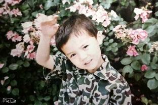 鹿晗爆料小时候视频,揭秘明星小时候的萌态瞬间  第2张